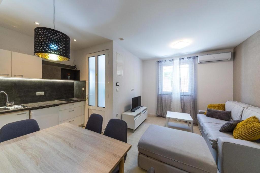 Apartments Gavran 2. Baška Voda Εξωτερικό φωτογραφία